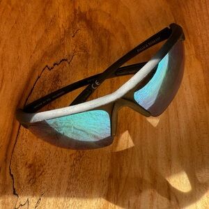 Field & Stream Black Sunglasses with Blue Lenses
